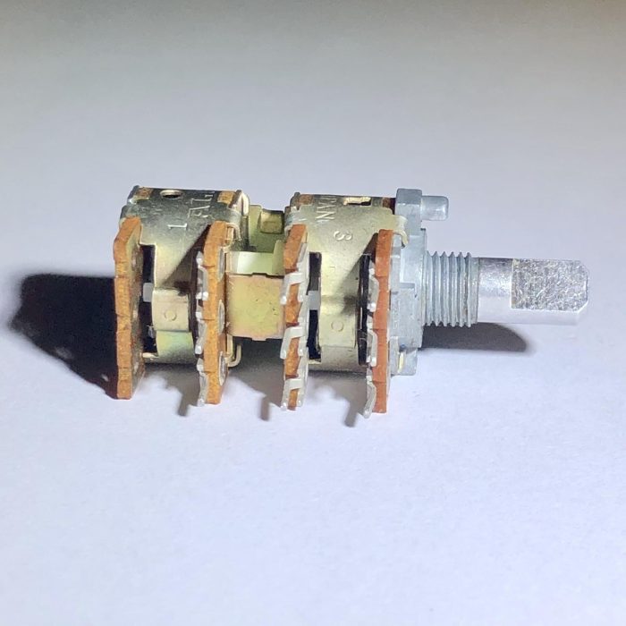 8516fd1bc350eccf6c645c6424fef07f.jpg